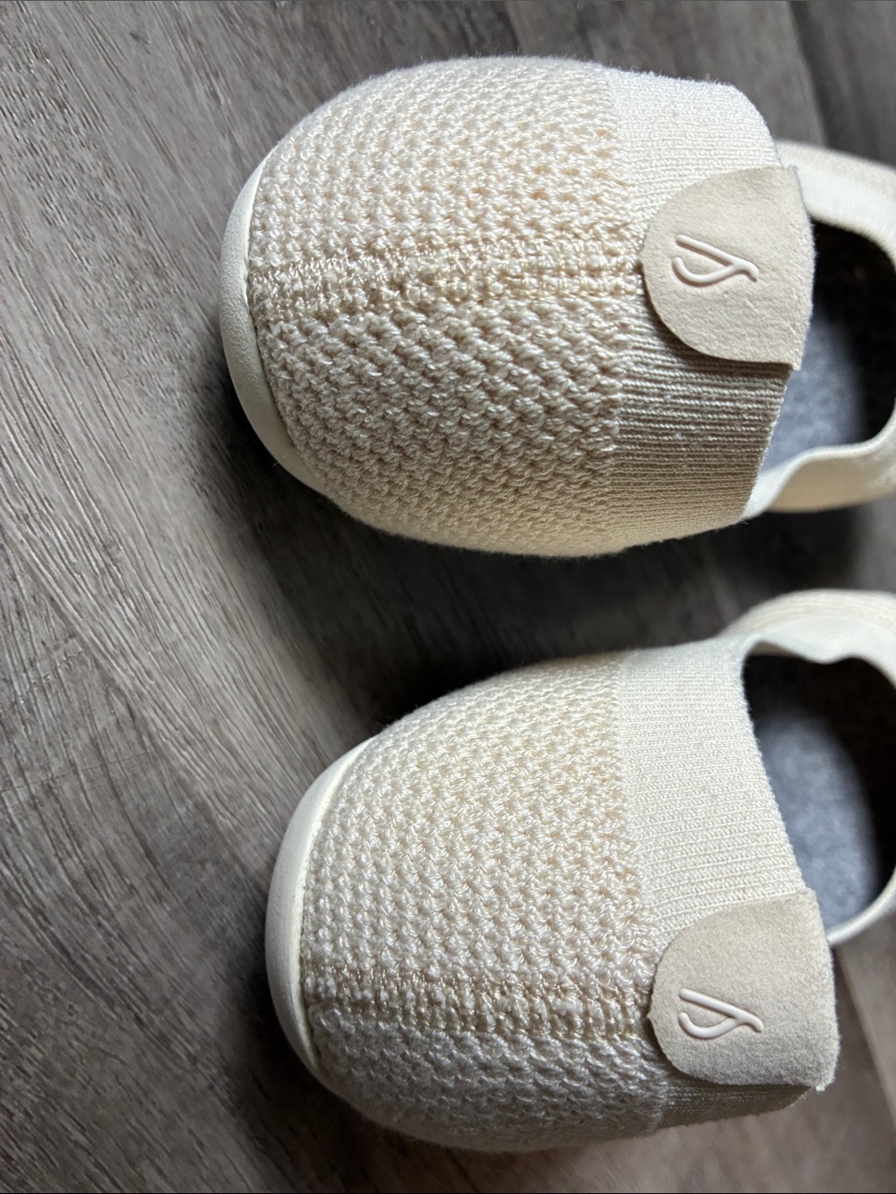 Women’s allbirds Tree Breezer Ballet Flat in Natural White Like new Size 8.5